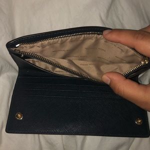 Michael Kors Jet Set Carnation Wallet